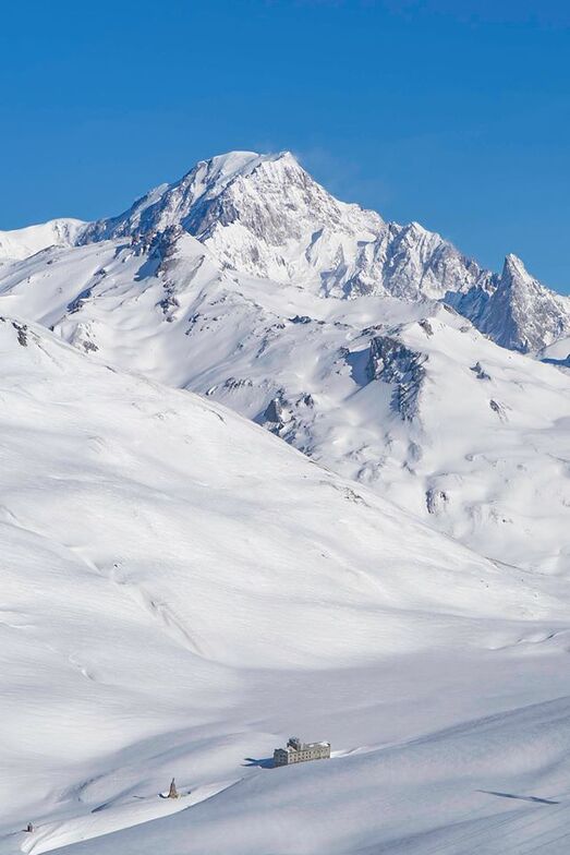 60cm (2ft) of snow during the past few days, La Rosière