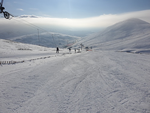 Glenshee Ski Resort by: dougiet33