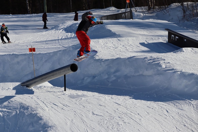 Searchmont Resort