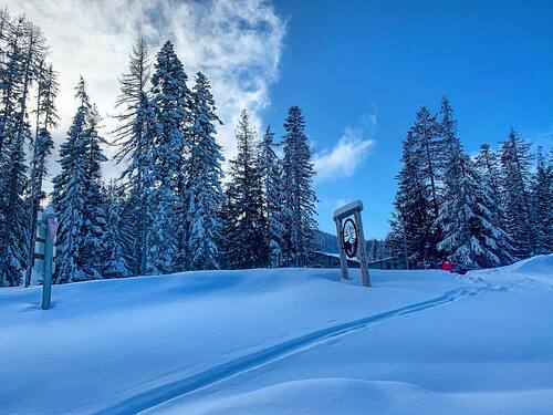 49 Degrees North Ski Resort by: tourist offical