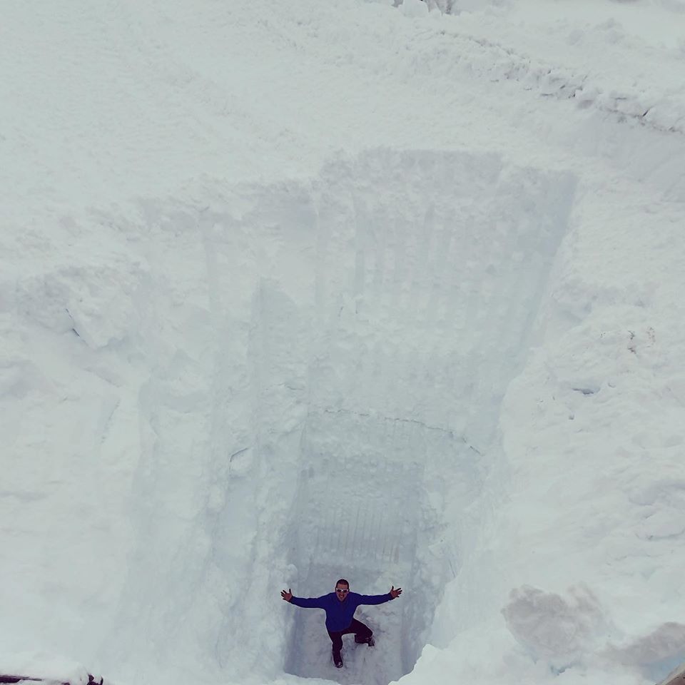 11 metre snow depth (36ft), Fonna Glacier