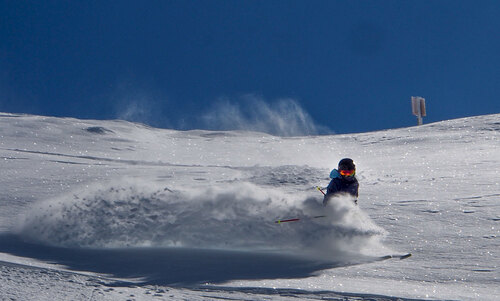 Broken River Ski Resort by: tourist offical