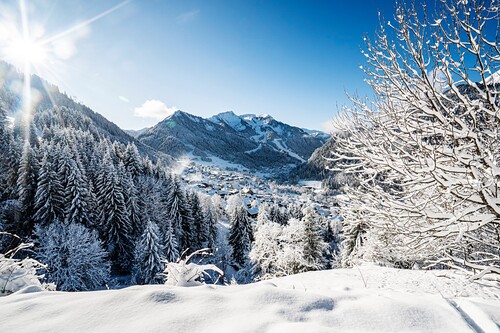 Chatel Ski Resort by: tourist offical