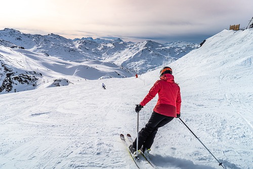 Les Menuires Ski Resort by: tourist offical