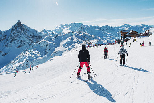 Courchevel Ski Resort by: tourist offical