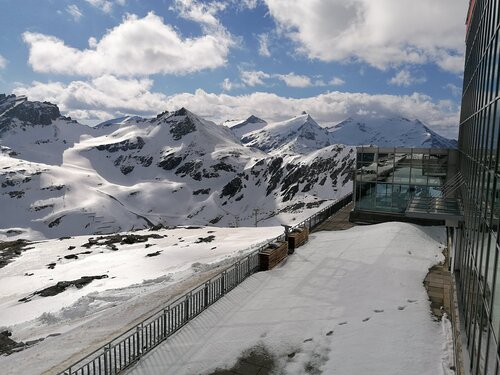 Mölltaler Gletscher Ski Resort by: tourist offical