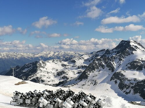 Mölltaler Gletscher Ski Resort by: tourist offical