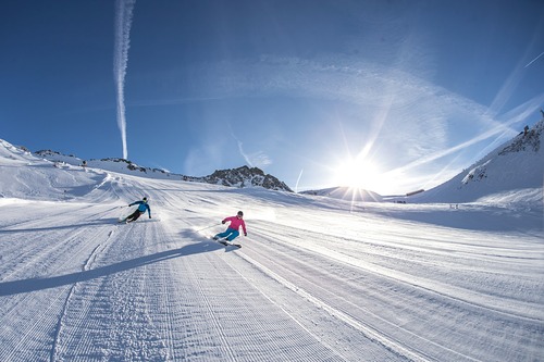 Mölltaler Gletscher Ski Resort by: tourist offical
