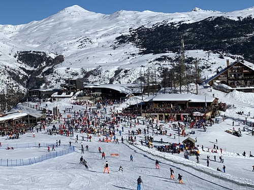 Serre Chevalier Ski Resort by: Mick Drury