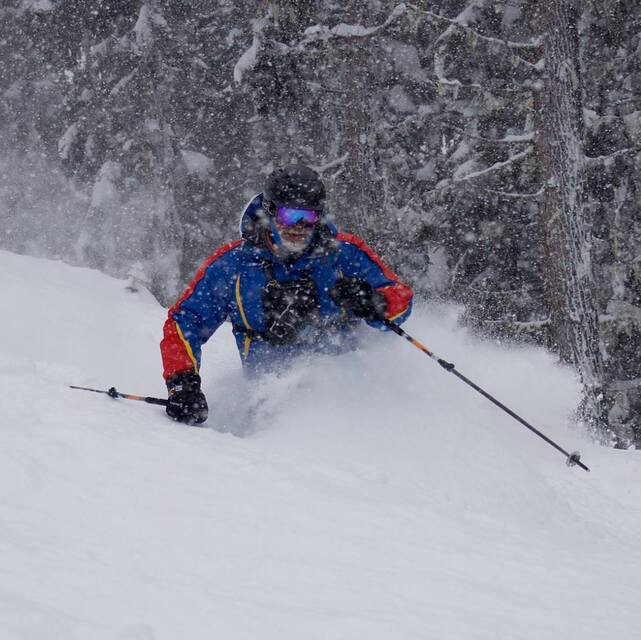 Marketing Matt charging down Red Dog, Lookout Pass