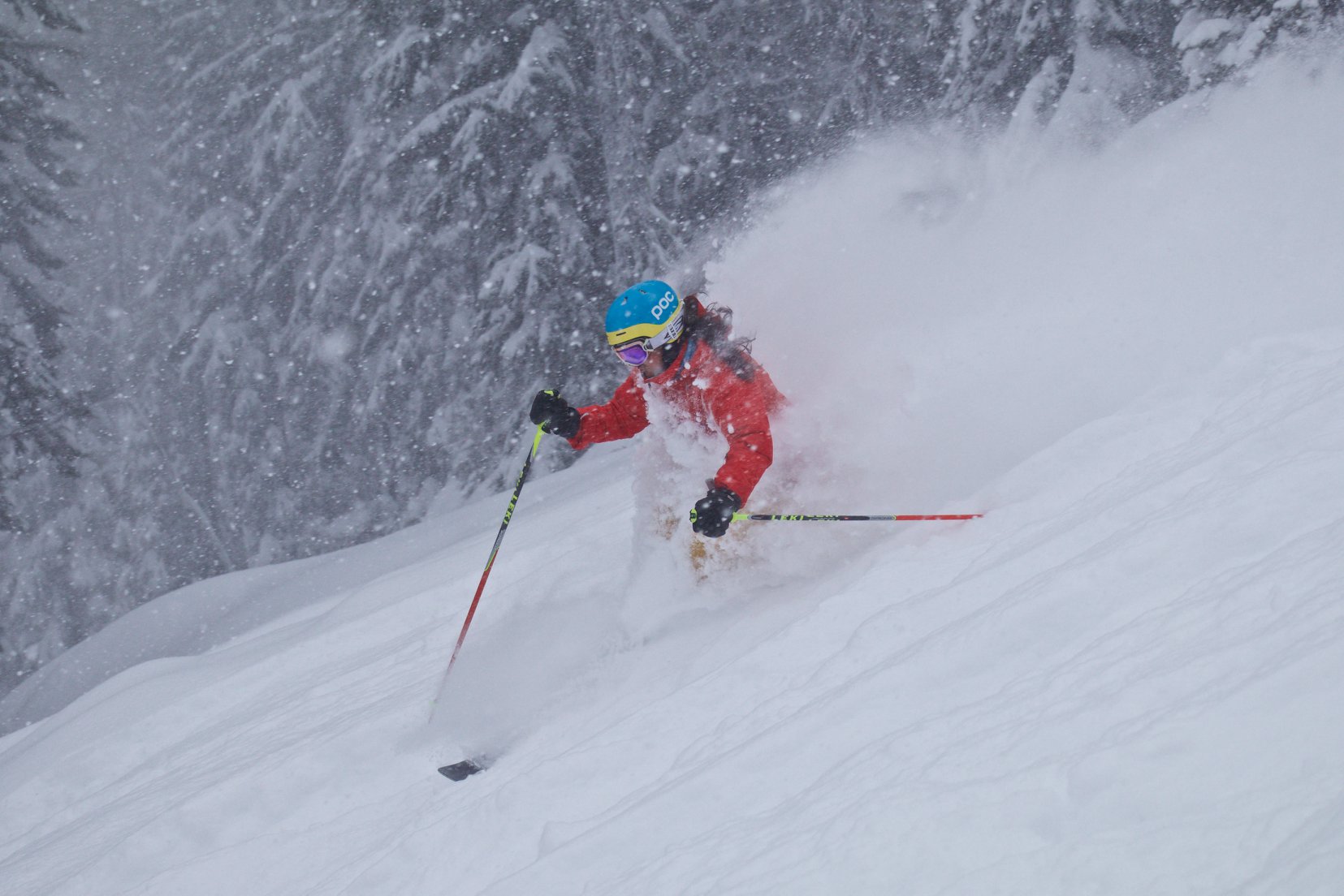 Gez Ripping POWDER at Ski Lookout Pass