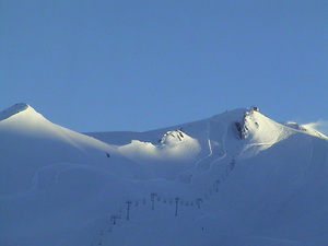 Valle Nevado (Chile) - Sept. 2002 - Snow or Desert - Definitely Snow! photo