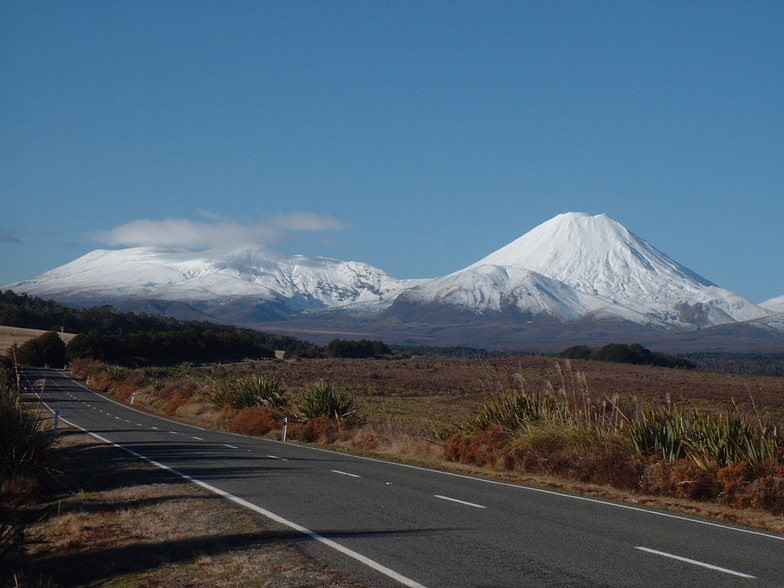 -Vulcano mountains, New Zealand, Tukino