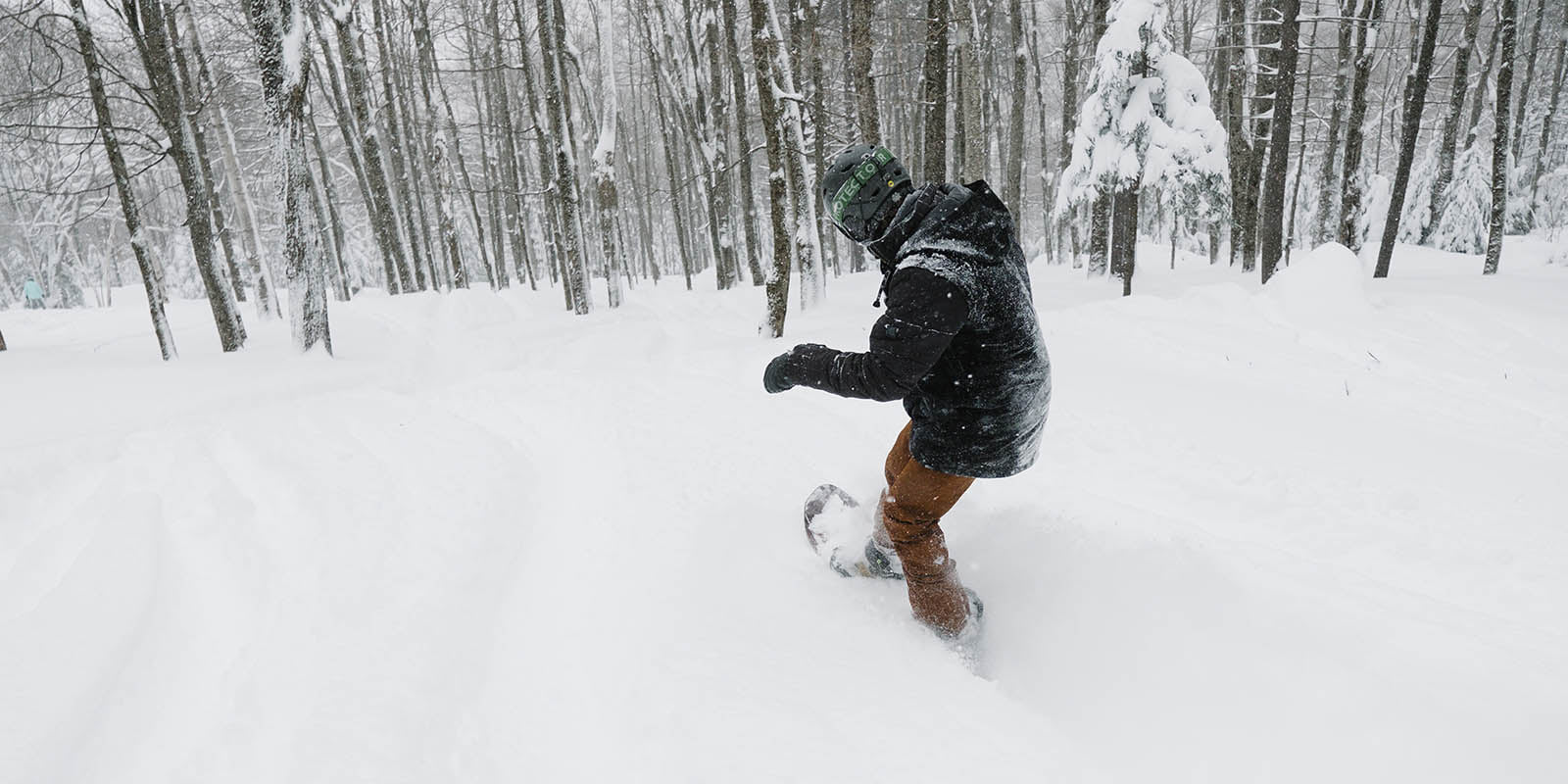 Up to 30 inches (75cm) of snow storm totals for NE USA, Bromley Mountain
