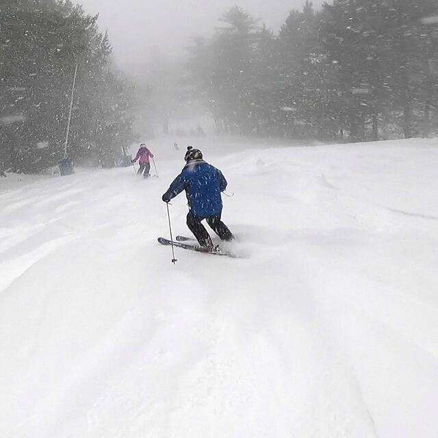 Up to 30 inches (75cm) of snow storm totals for NE USA, Pats Peak