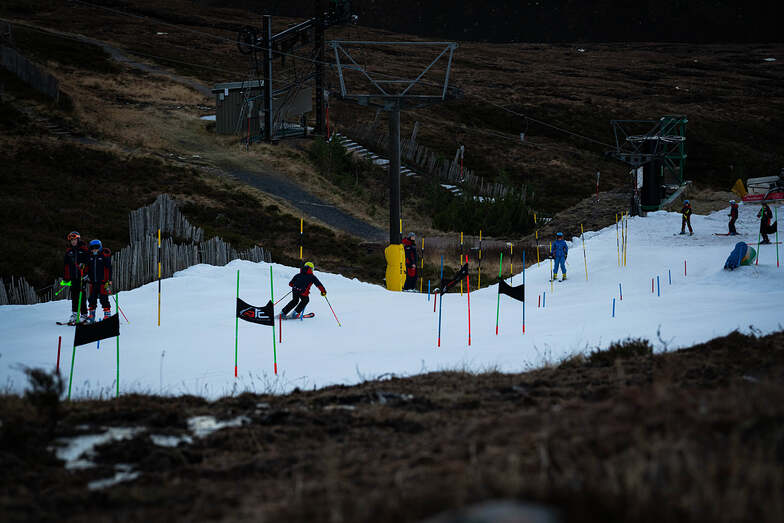 snow-making, Cairngorm