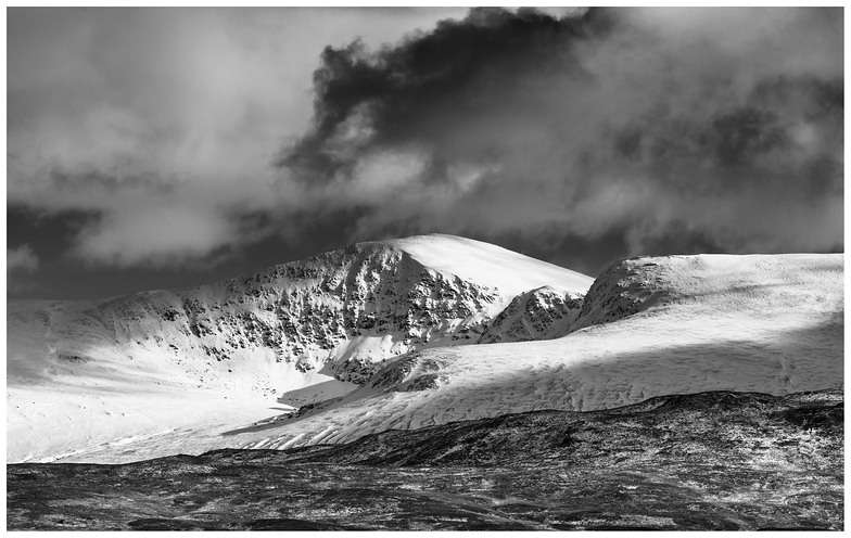Lochan na Stainge Glencoe, Glencoe Mountain Resort
