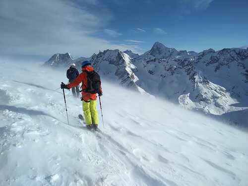 Villars Ski Resort by: Frank Ewald