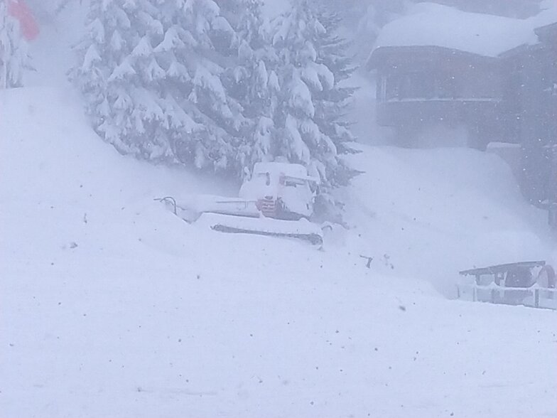 Buried, Avoriaz