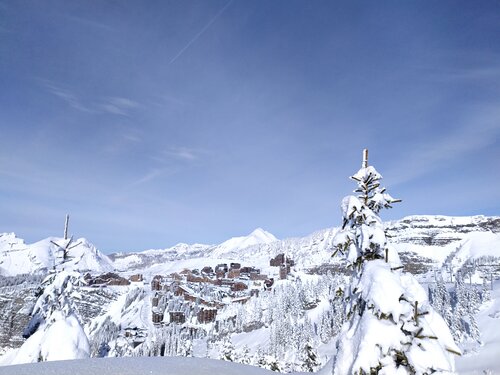 Avoriaz Ski Resort by: Isaac Preece
