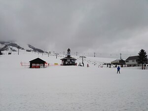 Mid-station ticket hut at Iwappara photo