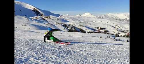 Popova Sapka Ski Resort by: Hadis Cemali