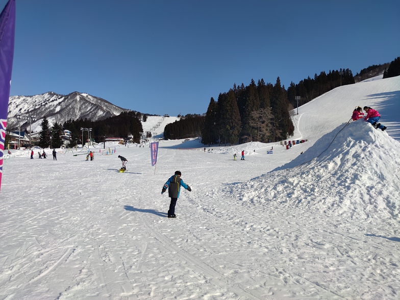 Base area of Yuzawa Park Resort