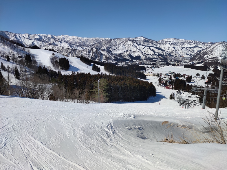 Looking down from the top of Yuzawa Park to Yuzawa Park Hotel