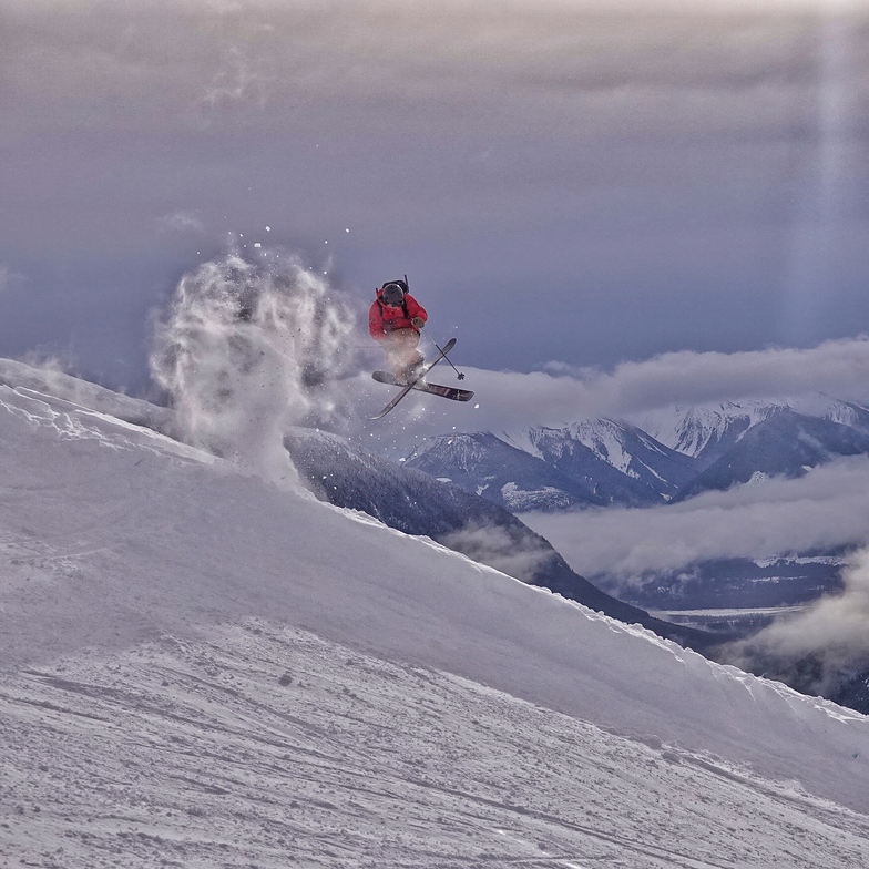 Liftoff, Shames Mountain