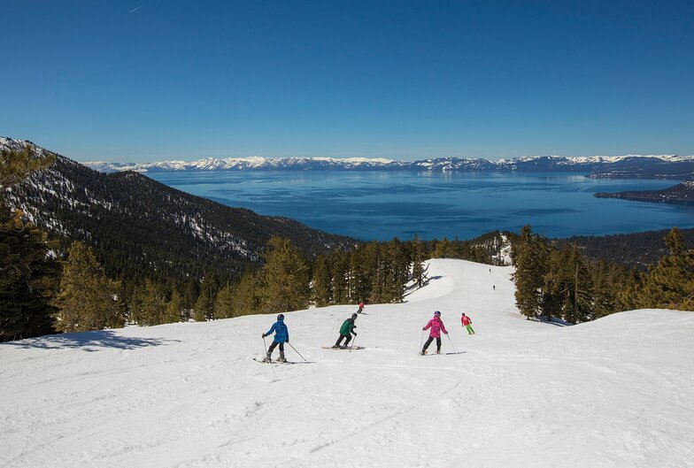 Diamond Peak snow