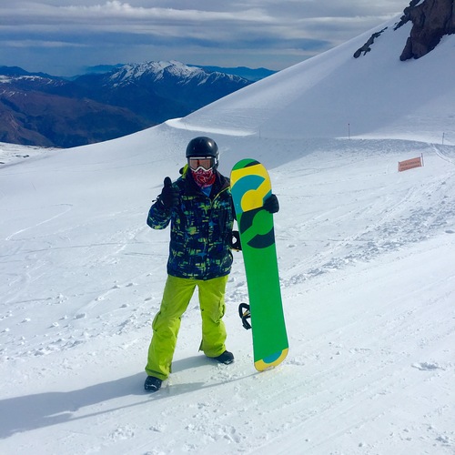 Valle Nevado Ski Resort by: alejandro omar zeballos aliaga