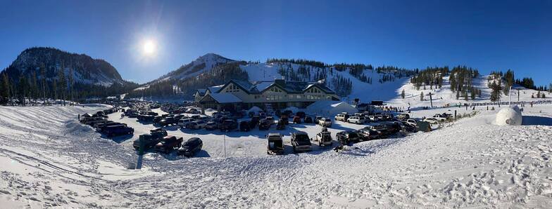 Bluebird day at Hoodoo, Hoodoo Ski Area