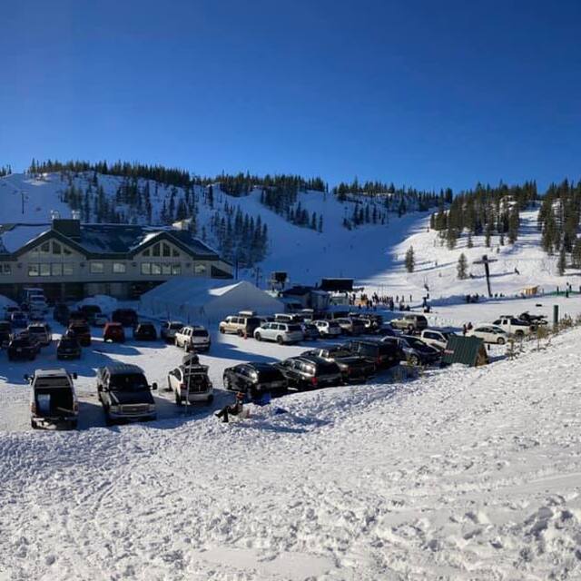 Bluebird day at Hoodoo, Hoodoo Ski Area