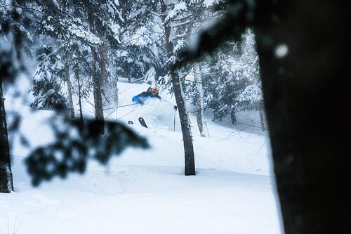 Le Massif du Sud Ski Resort by: Luc Malovechko