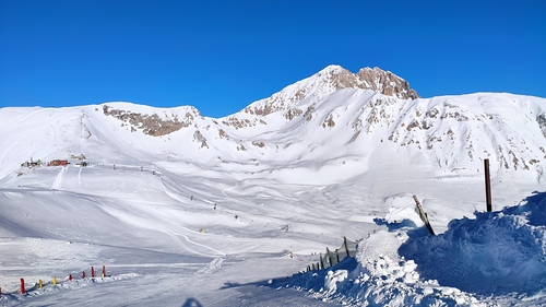 Campo Imperatore Ski Resort by: m.gerundo