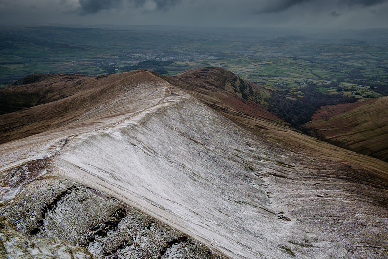 Cefn Cwm Llwch, Pen-y-Fan