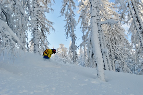 Sestrière (Via Lattea) Ski Resort by: Claudia Giovannini