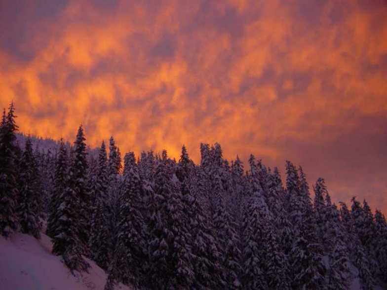 Hogsback Sunset - Again, Stevens Pass