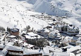 Village, Sierra Nevada