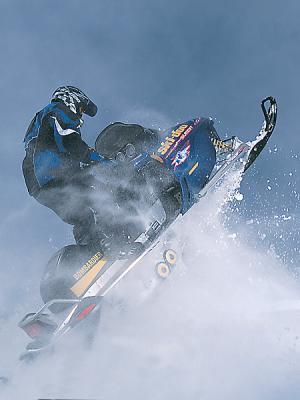 And snowmobiling too near Snoqualmit Pass Washington State, Summit at Snoqualmie