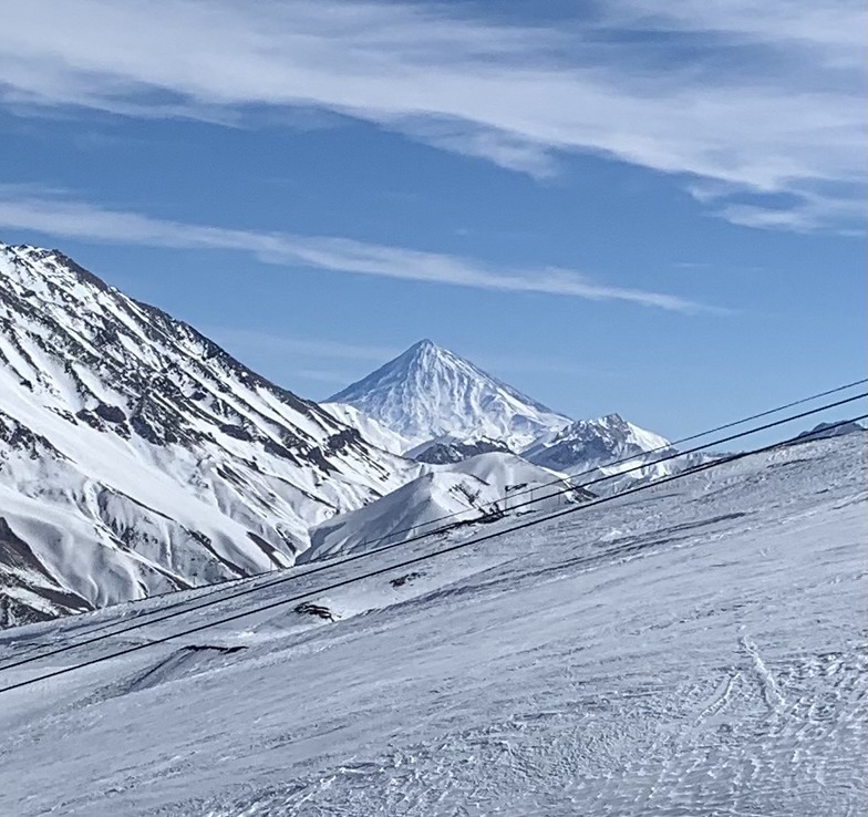 Damavand mountain, Dizin