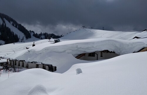 Lofer Ski Resort by: Roger