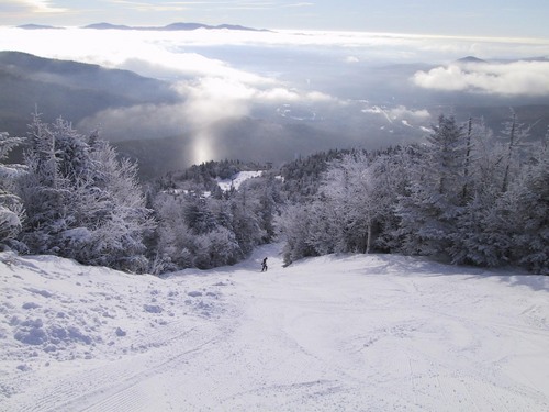 Stowe Ski Resort by: Alpskier