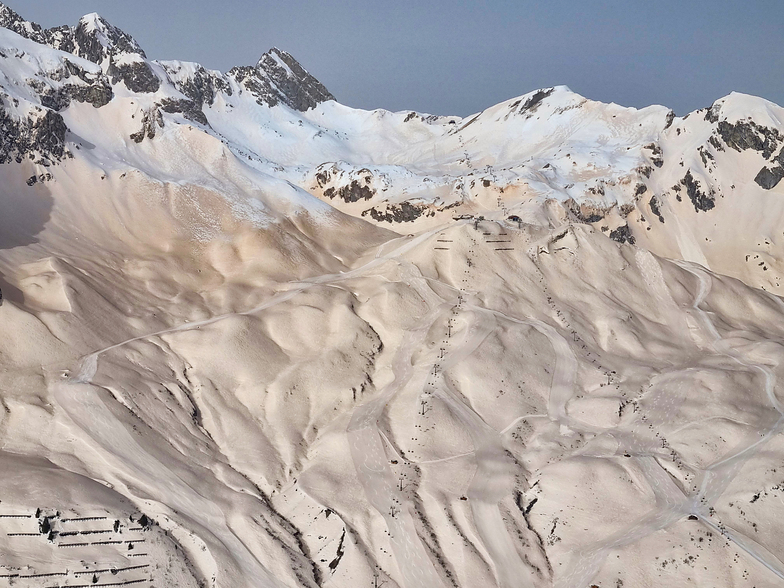 Saharan sand in the Alps, Zurs