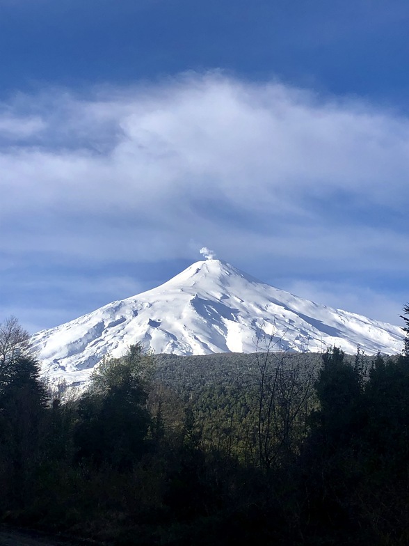 Patagonia Poles, Villarrica-Pucon