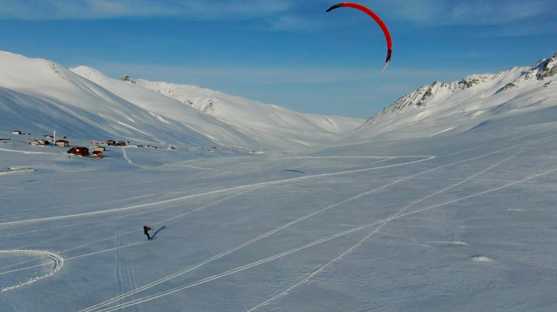 Snowkiting, Ovit Mountain