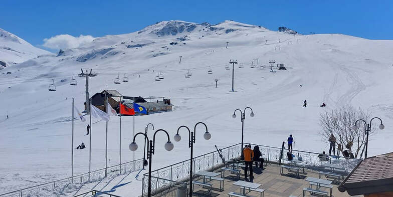 Brod-Arxhena ski center snow