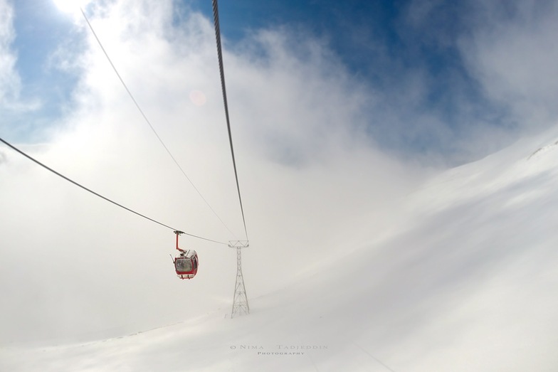 Alone Cable Car, Tochal