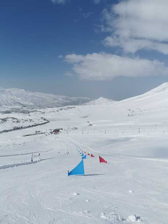 PACKED SNOW FOR THE COMPETITION WITH Lebanese Ski Federation " Snowboarding competition", Cedars