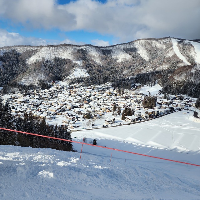 Nozawa onsen village, Nozawa Onsen Hokuryuko Family Ski Area